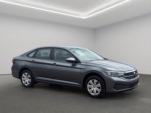 2024 Volkswagen Jetta A7 4 pts. Trendline, 1.4T, TM5, R-16 (línea anterior)