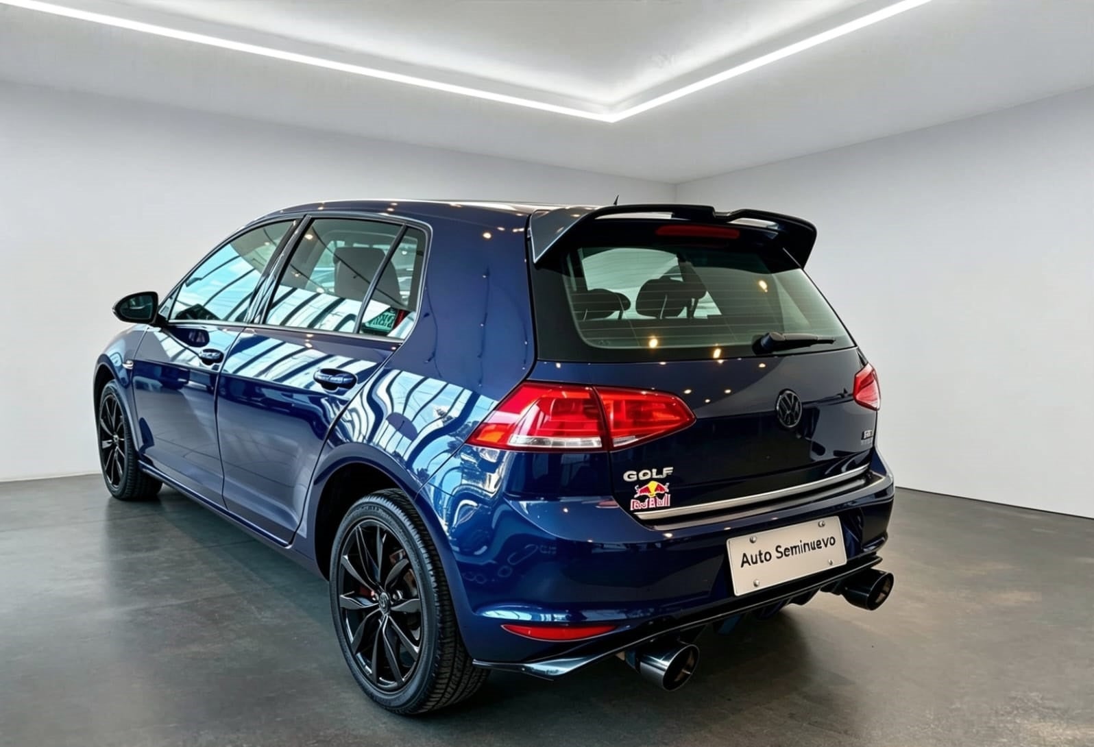 2017 Volkswagen Golf A7 5 pts. HB Highline, 1.4T, DSG, climatronic, QCP, f. niebla, RA-17