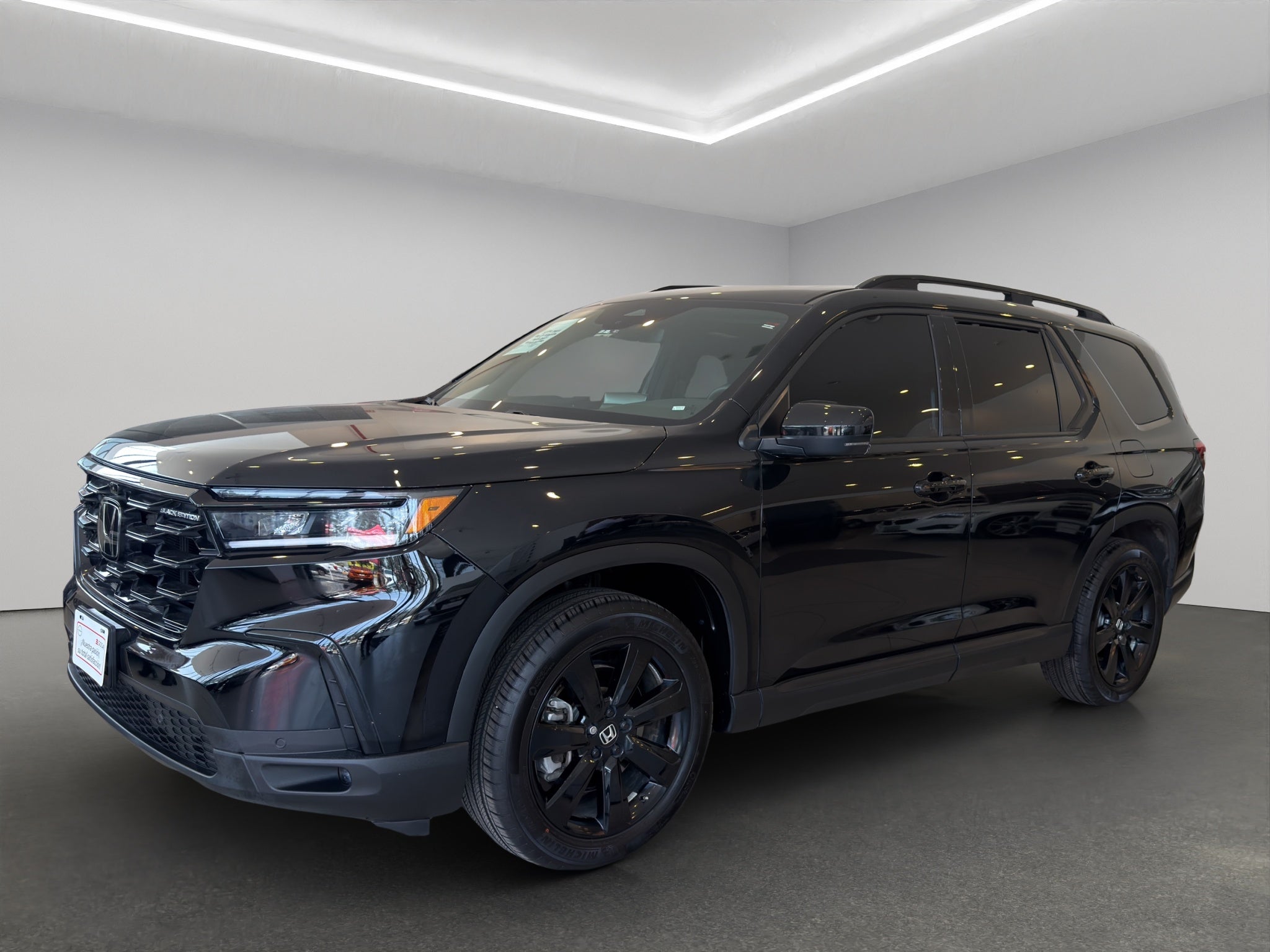 2025 Honda Pilot VUD 5 pts. Black Edition, 3.5l, TA, piel costuras rojas, QCP, RA-20 negro