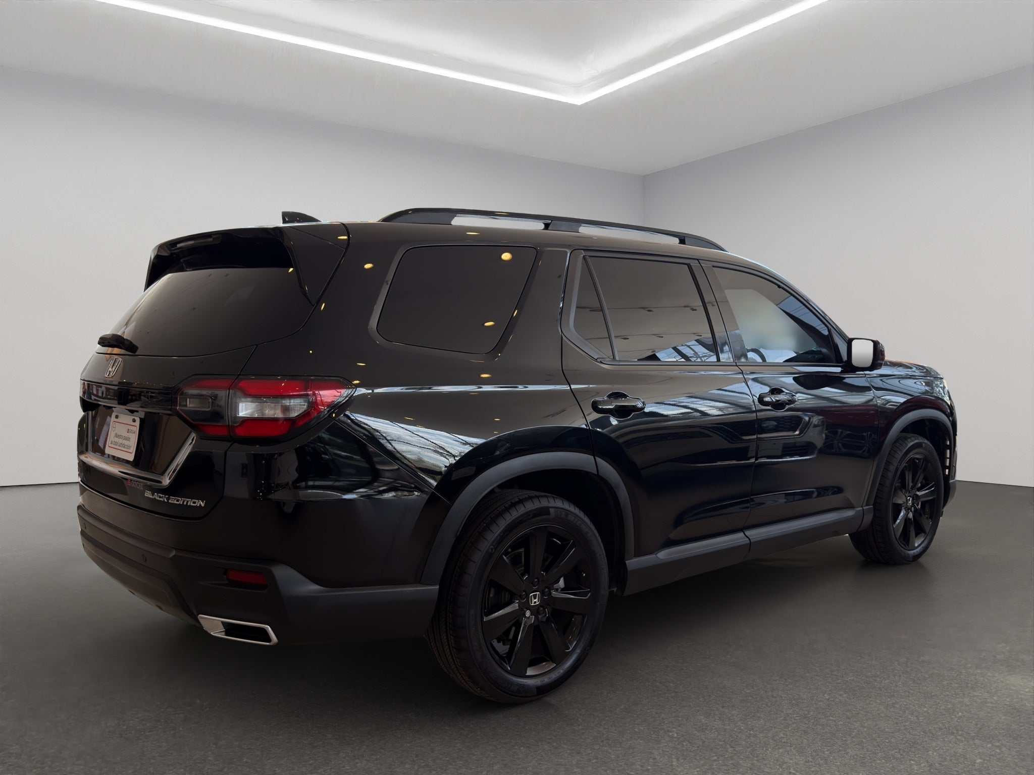 2025 Honda Pilot VUD 5 pts. Black Edition, 3.5l, TA, piel costuras rojas, QCP, RA-20 negro