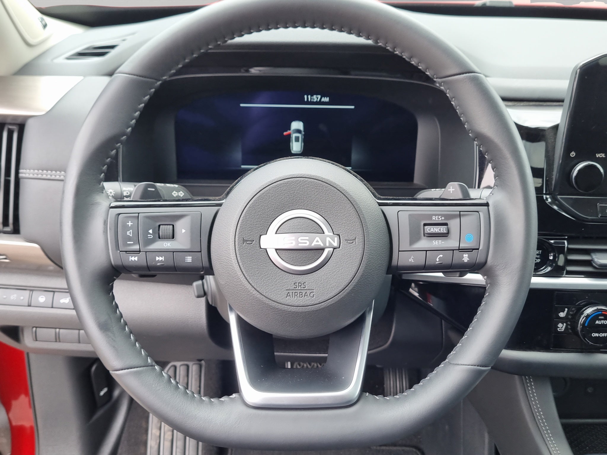2025 Nissan Pathfinder VUD 5 pts. Platinum, 3.5l, TA, piel premium, RA-20, 4x4
