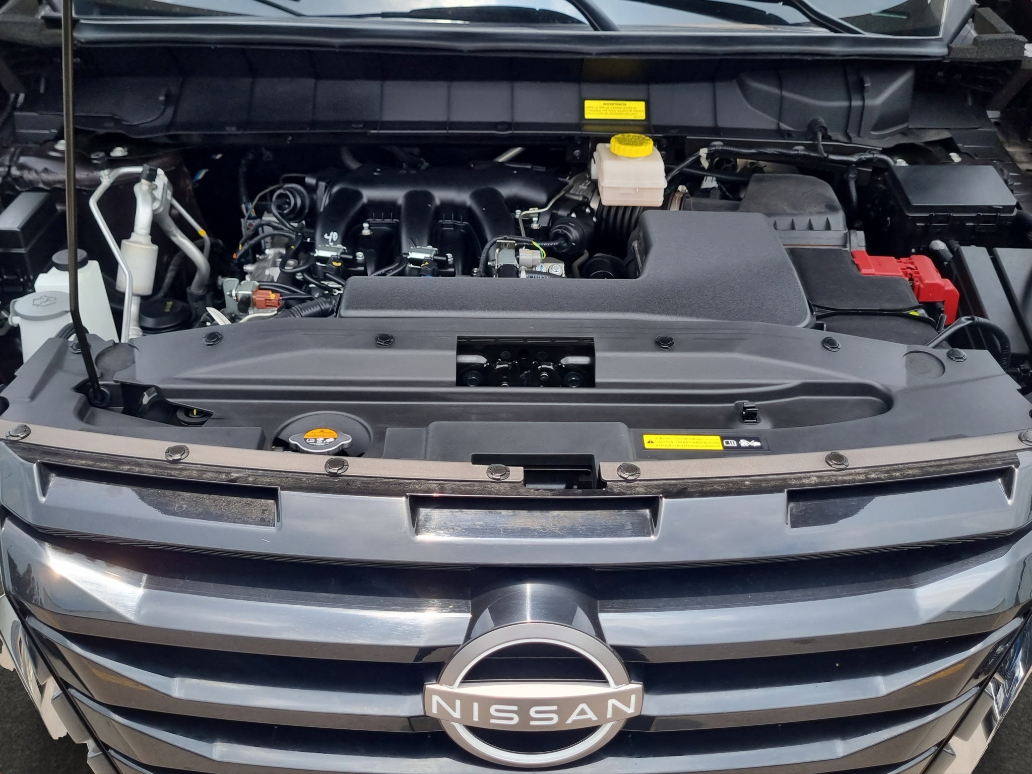 2025 Nissan Pathfinder VUD 5 pts. Platinum, 3.5l, TA, piel premium, RA-20, 4x4