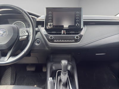 2020 Toyota Corolla 4 pts. LE, 1.8l, TA, RA-16 (línea nueva)
