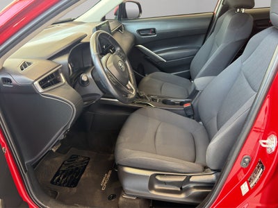 2022 Toyota Corolla Cross VUD 5 pts. LE, 2.0l, TA, QC, RA-17