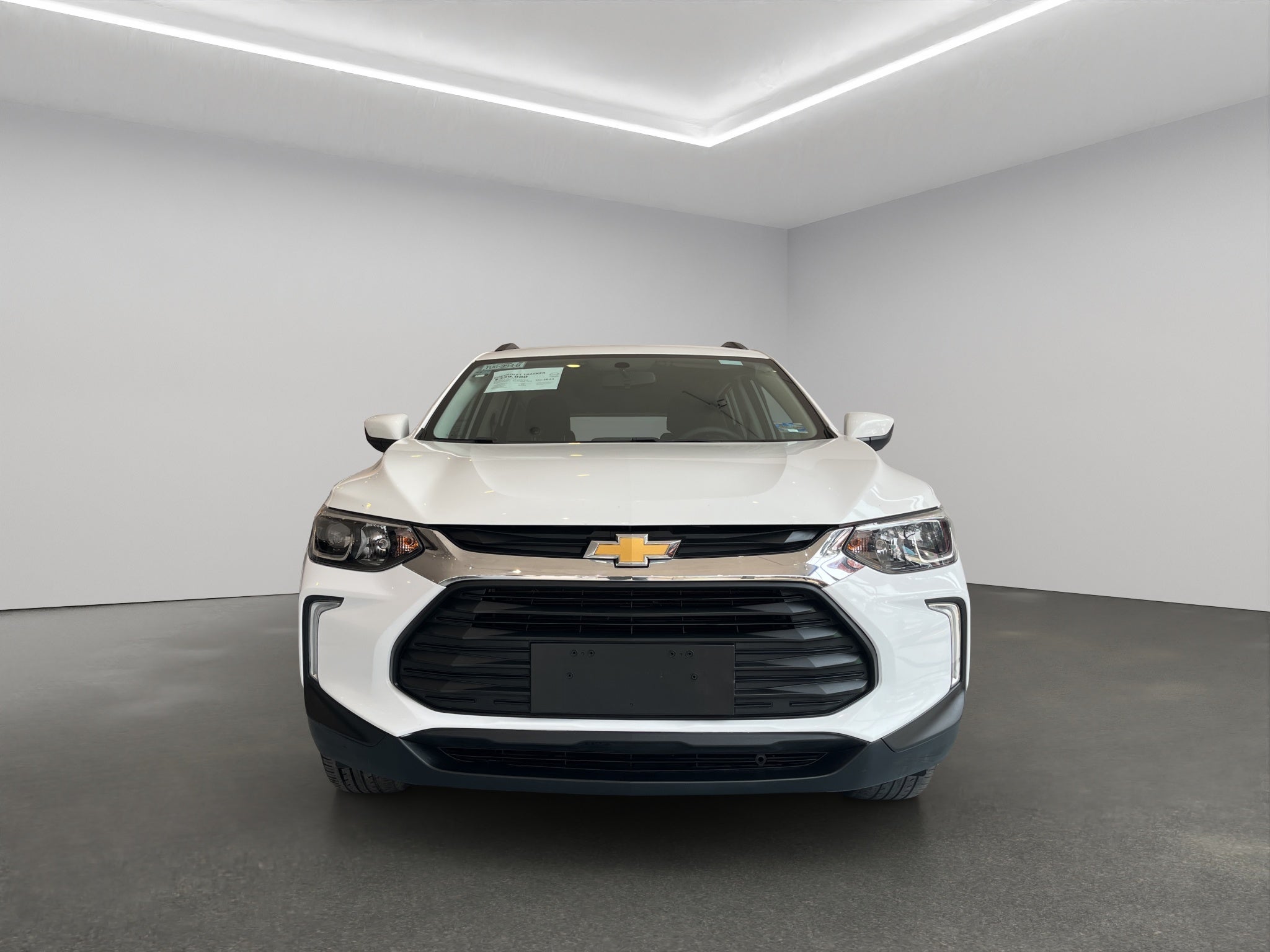 2024 Chevrolet Tracker VUD 5 pts. LS, 1.2T, TM5, RA-16 (línea anterior)