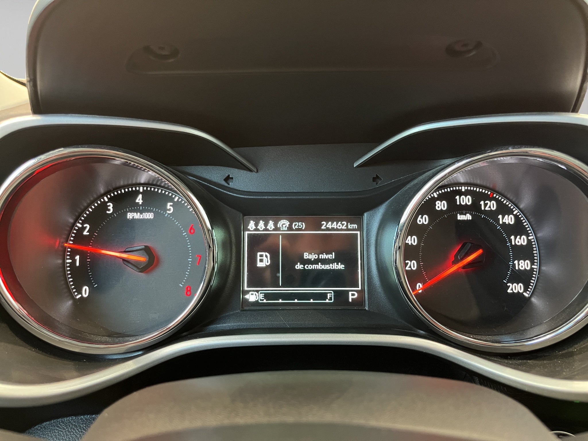 2024 Chevrolet Tracker VUD PAQ.B LS AUT