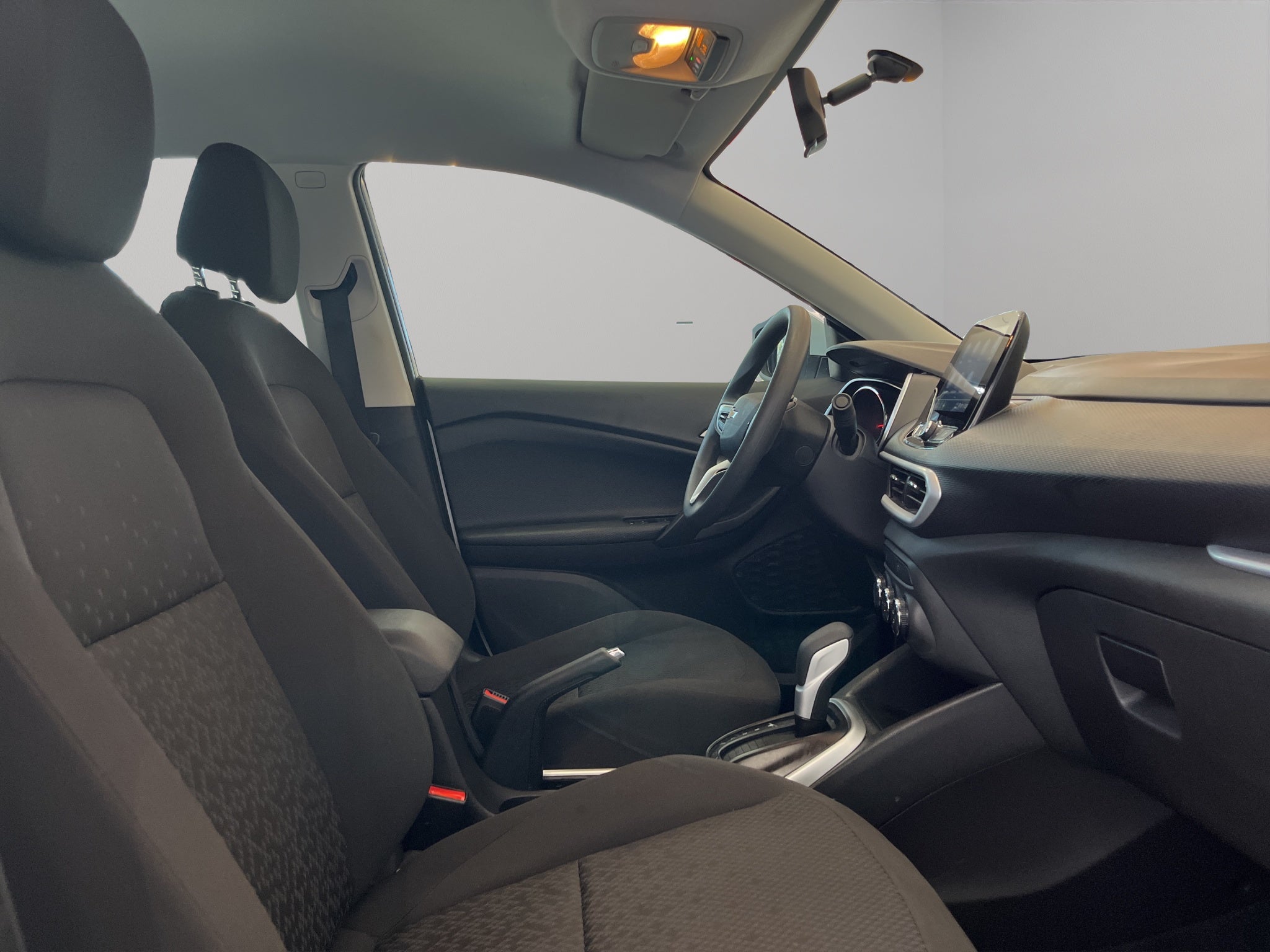 2024 Chevrolet Tracker VUD PAQ.B LS AUT