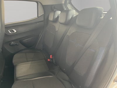 2024 Renault Kwid 5 pts. HB Iconic, TM5, a/ac., pantalla touch 8