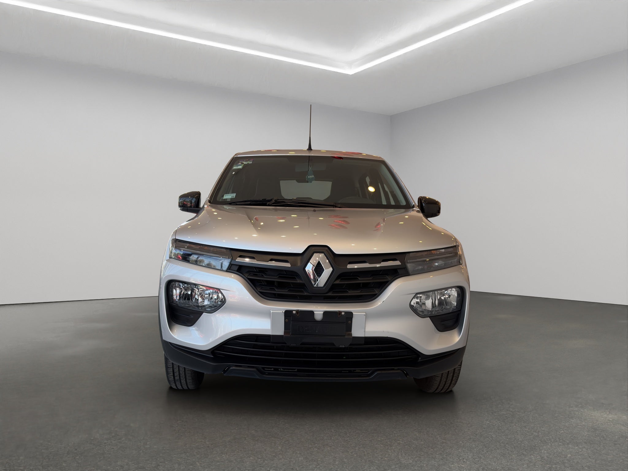 2025 Renault Kwid 5 pts. HB Iconic, TM5, a/ac., pantalla touch 8