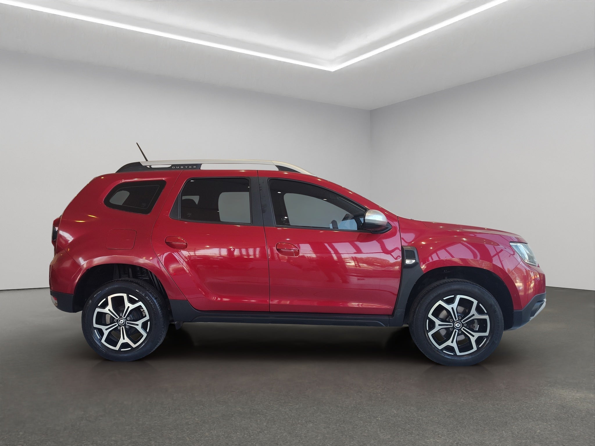 2022 Renault Duster VUD 5 pts. Iconic, 1.3T, TA, a/ac., VE, MP3, GPS, f. niebla, RA-17