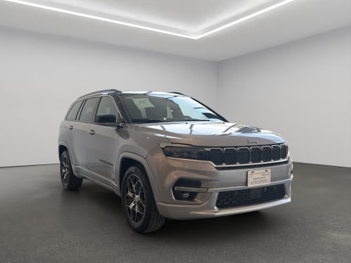 2025 Jeep Commander VUD 5 pts. Overland, 1.3T, TA, a/ac. Aut., QCP, RA-19