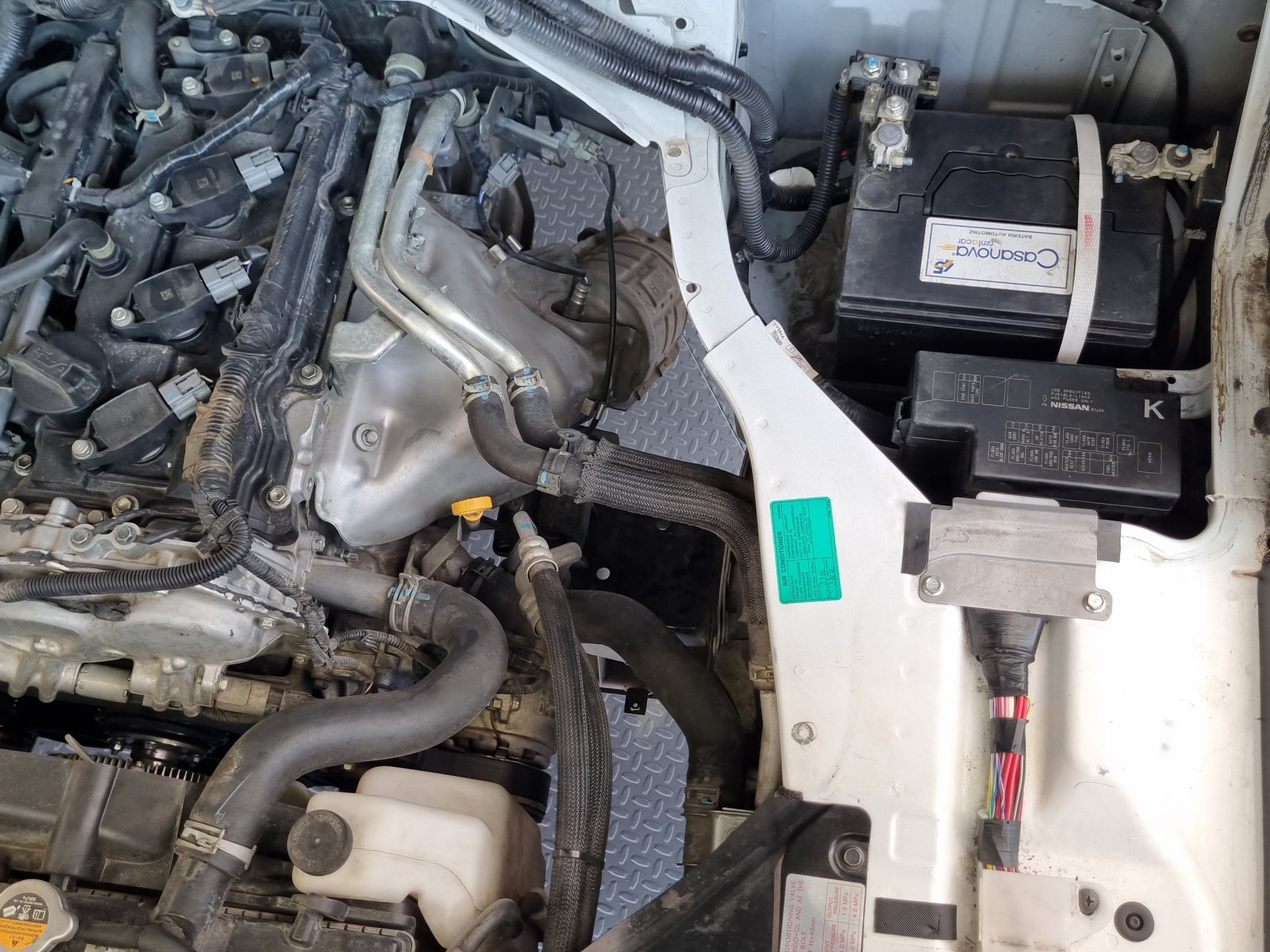 2023 Nissan Comerciales Urvan Panel 4 pts. Amplia, TM5, a/ac.