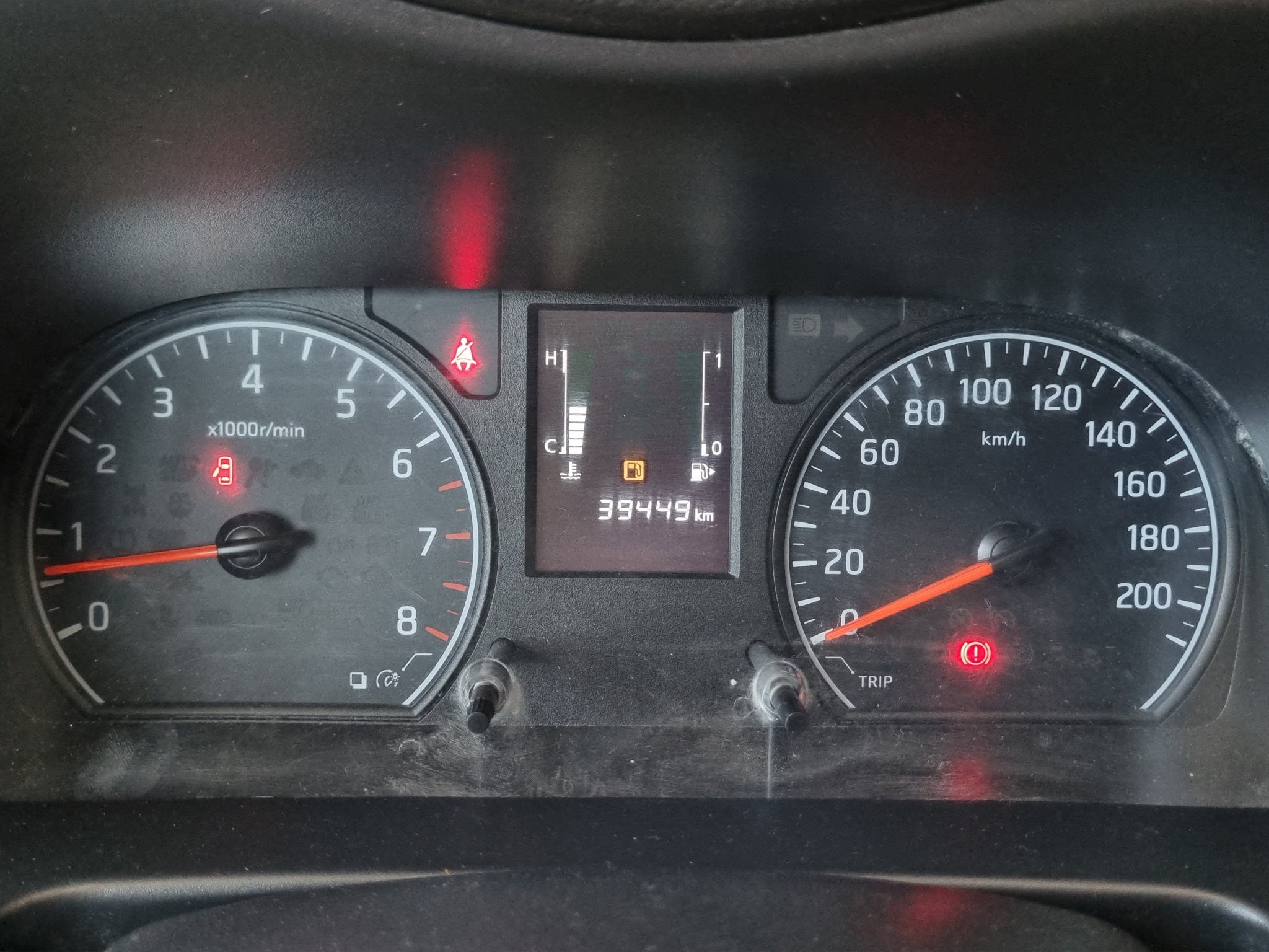 2023 Nissan Comerciales Urvan Panel 4 pts. Amplia, TM5, a/ac.