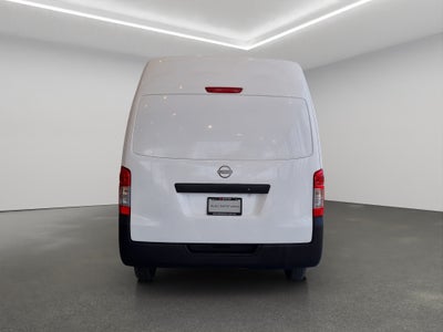 2023 Nissan Comerciales Urvan Panel 4 pts. Amplia, TM5, a/ac.
