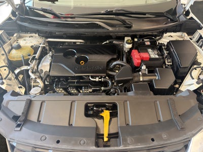 2023 Nissan X-Trail VUD 5 pts. Platinum, TA, piel, QCP, GPS, RA-19 (línea nueva)