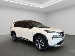 2023 Nissan X-Trail VUD 5 pts. Platinum, TA, piel, QCP, GPS, RA-19 (línea nueva)
