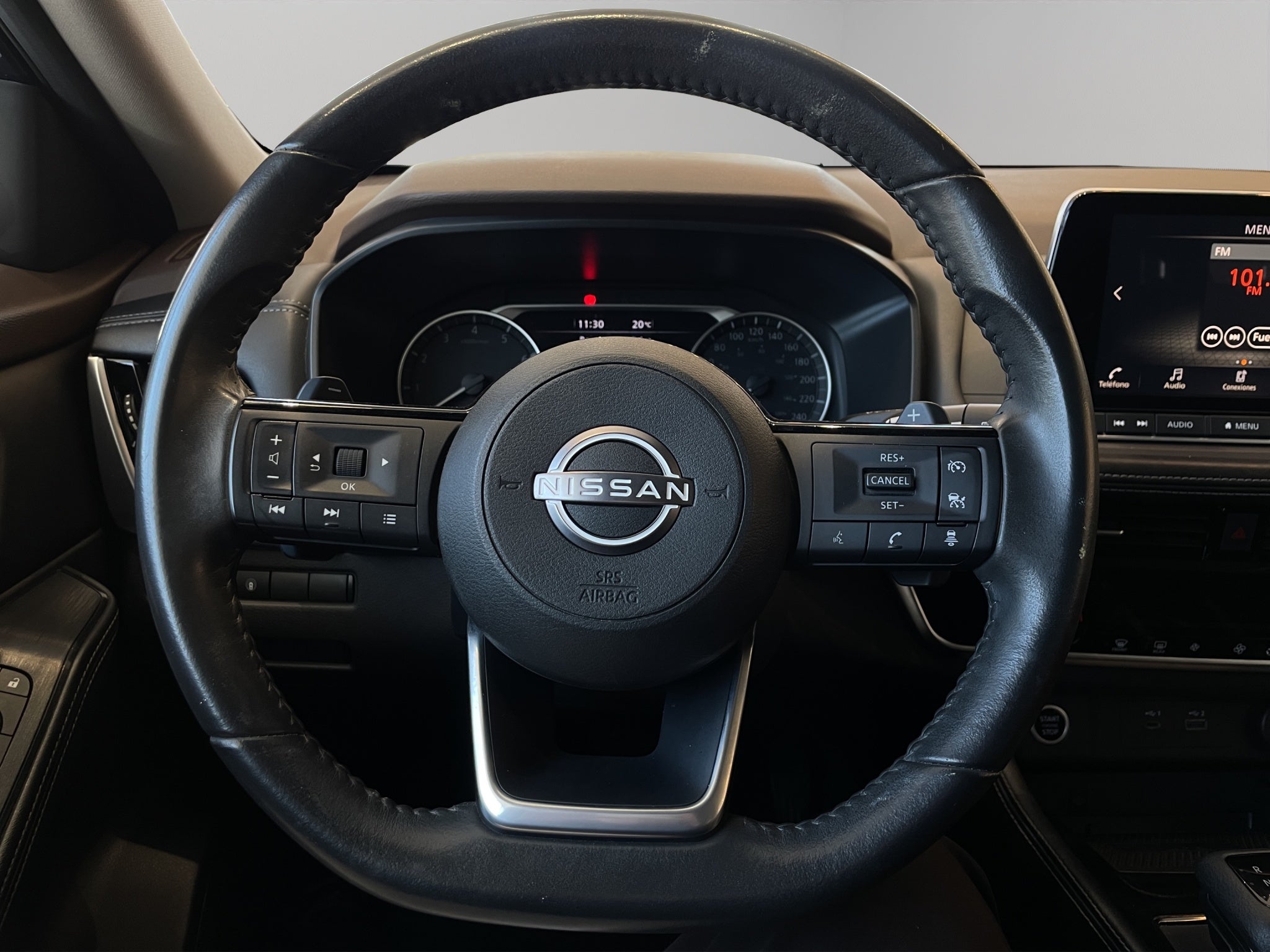 2024 Nissan X-Trail VUD 5 pts. Exclusive, TA, piel, RA-18