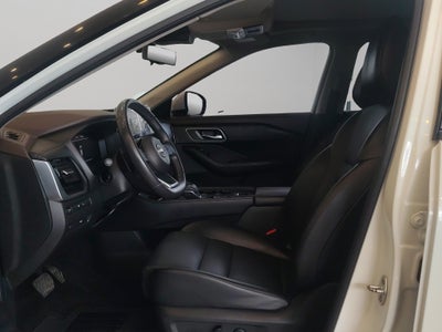 2024 Nissan X-Trail VUD 5 pts. Platinum Plus, TA, piel, QCP, GPS, ADAS, RA-19