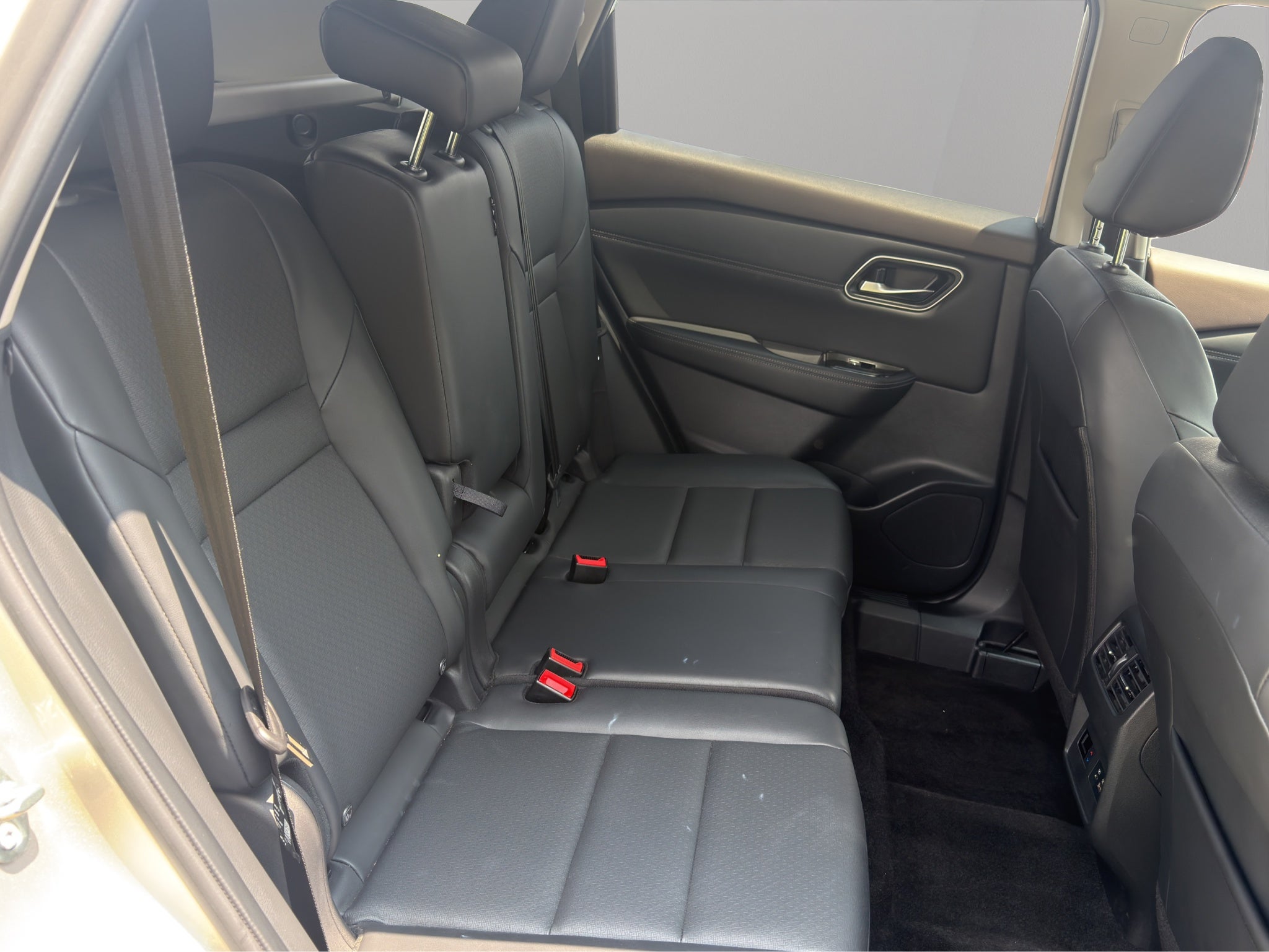 2026 Nissan X-Trail VUD 5 pts. Platinum e-Power, E-REV, TA, QCP, s. Bose, RA-19