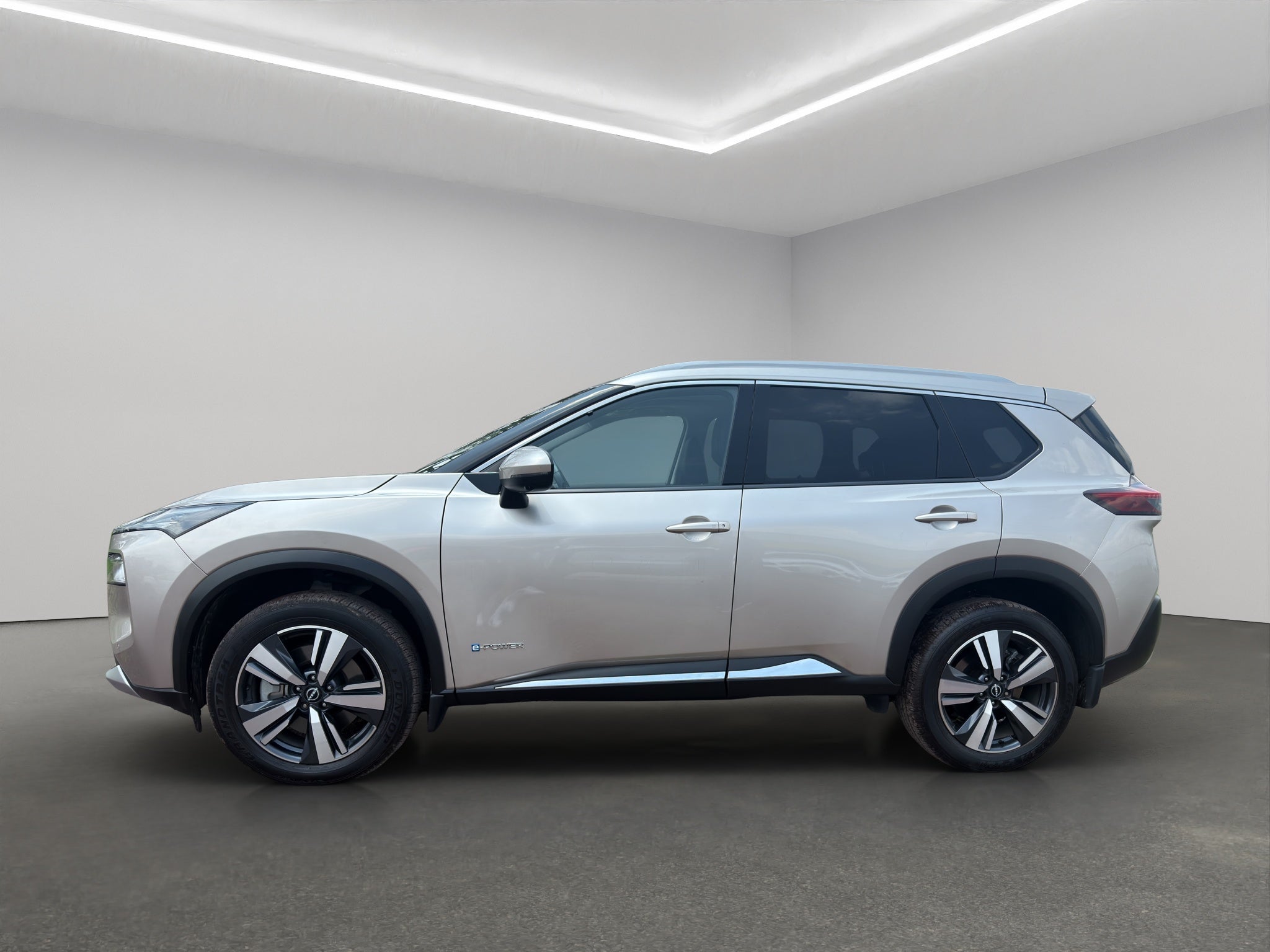 2026 Nissan X-Trail VUD 5 pts. Platinum e-Power, E-REV, TA, QCP, s. Bose, RA-19