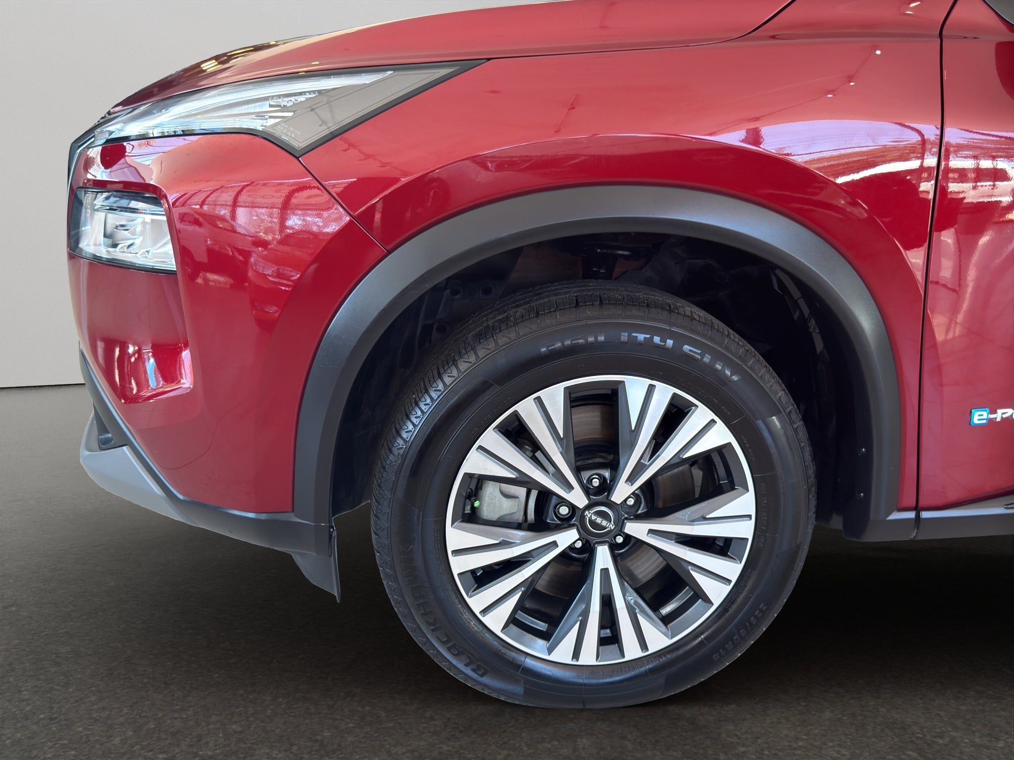 2023 Nissan X-Trail VUD 5 pts. Exclusive e-Power, E-REV, TA, RA-18 (línea nueva)