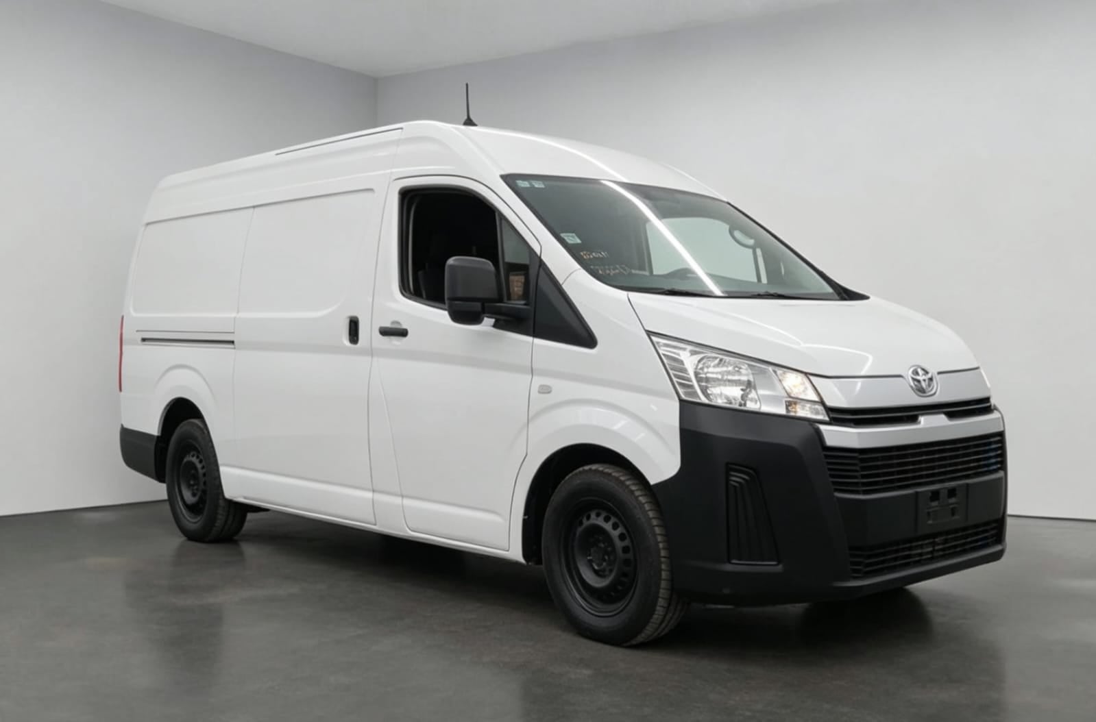 2023 Toyota Hiace Pasajeros PANEL