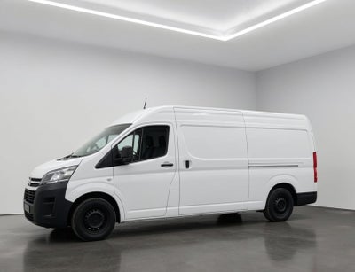2023 Toyota Hiace Pasajeros PANEL