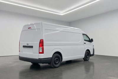 2023 Toyota Hiace Pasajeros PANEL