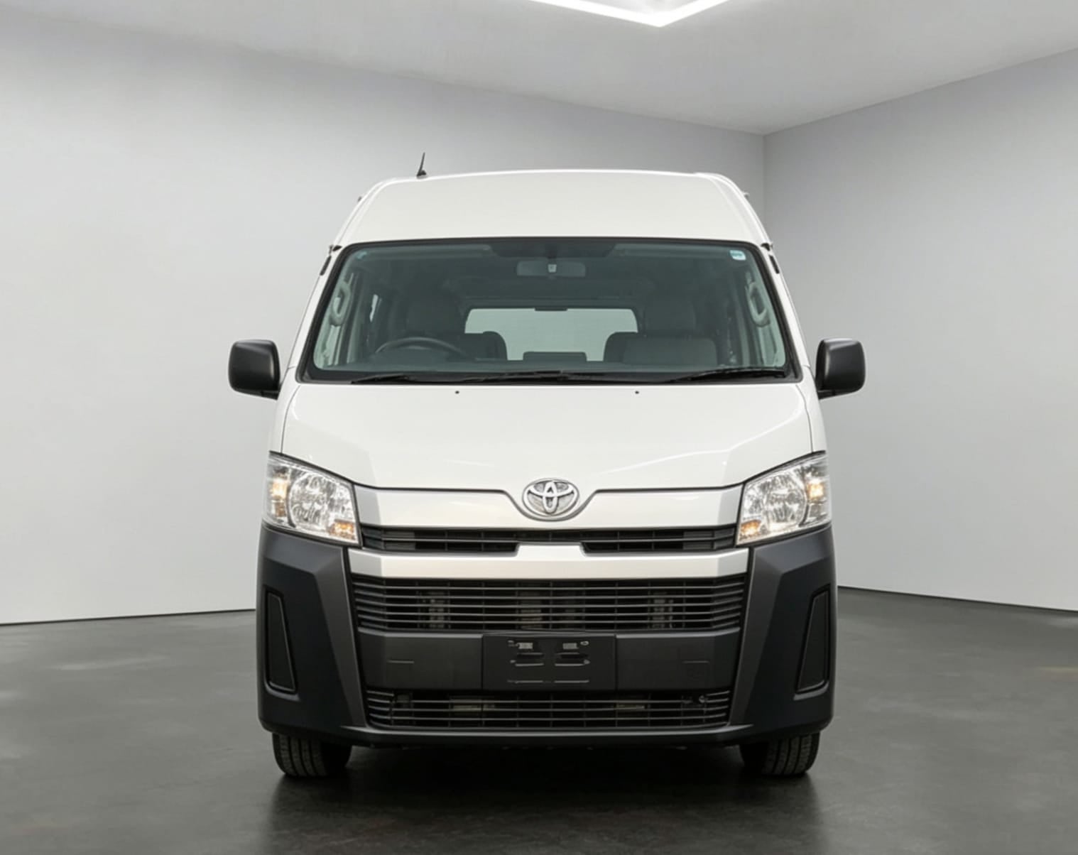 2023 Toyota Hiace Pasajeros PANEL