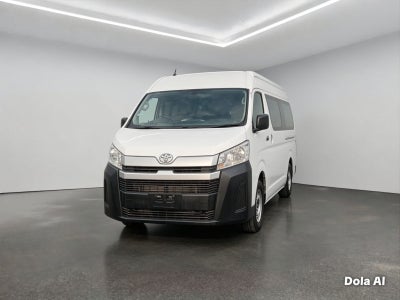 2023 Toyota Hiace Pasajeros PANEL