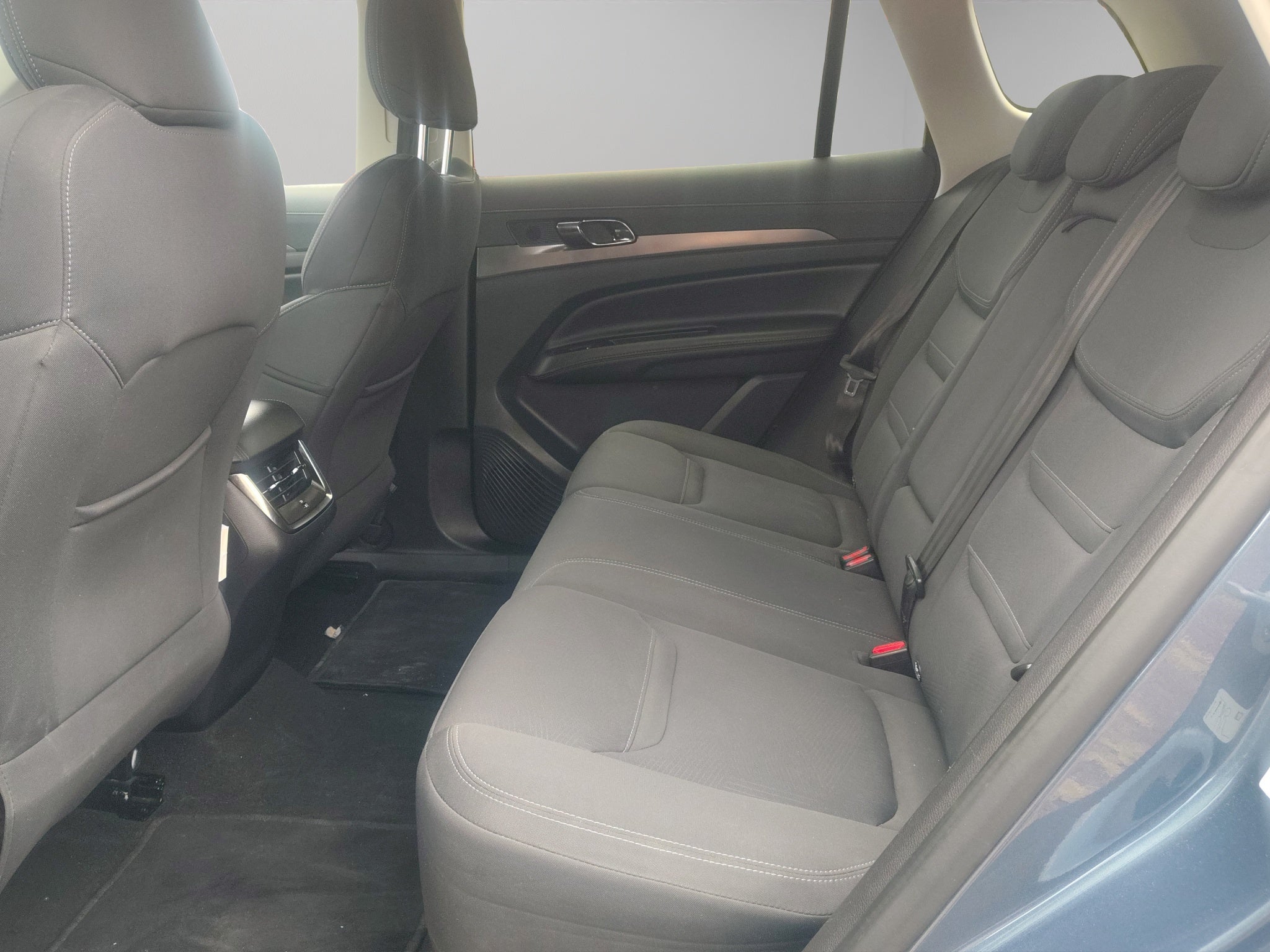 2025 Ford Territory VUD 5 pts. Ambiente, 1.8T, TA, a/ac., RA-18 (línea anterior)