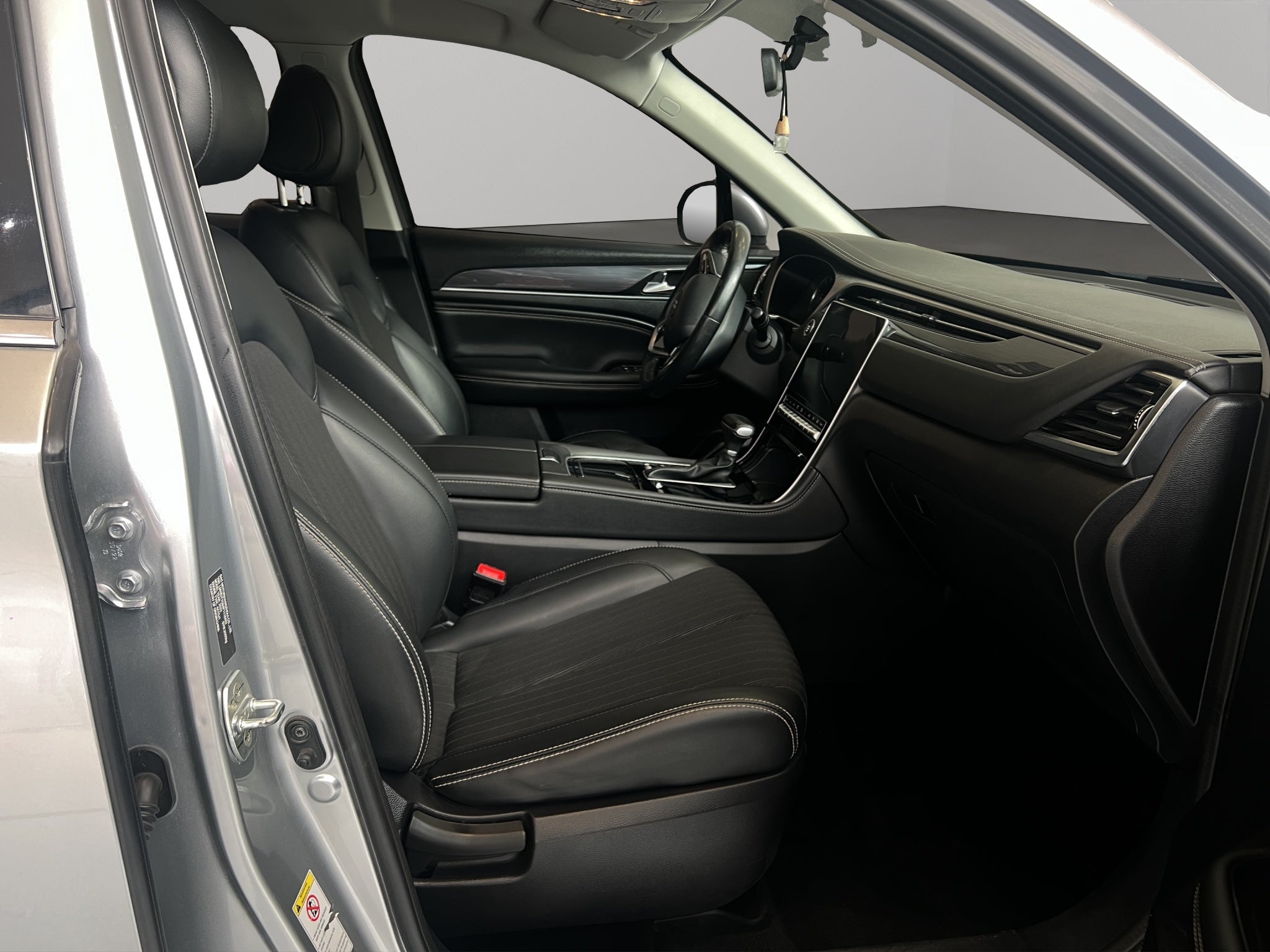 2023 Dodge Journey VUD 5 pts. SXT, 1.5T, TA, RA-18