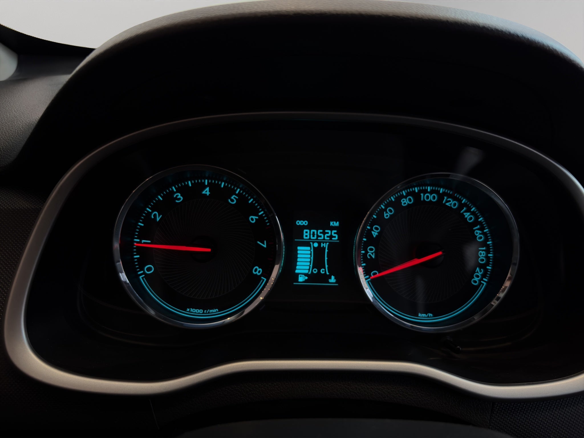 2018 Chevrolet Aveo 4 pts. LS, TM5, a/ac., R-14 (línea nueva)