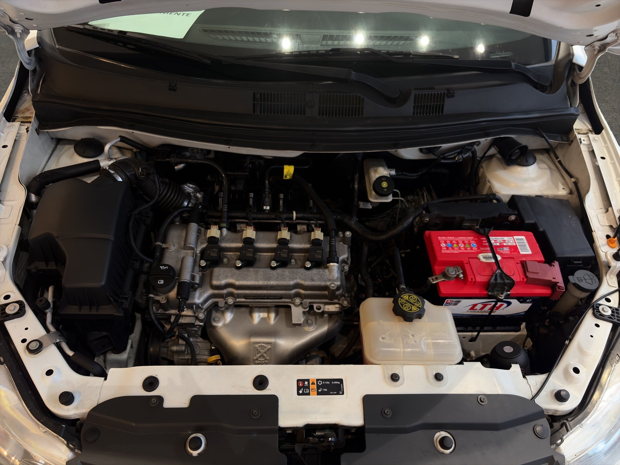 2018 Chevrolet Aveo 4 pts. LS, TM5, a/ac., R-14 (línea nueva)