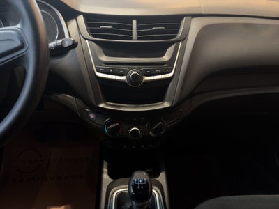 2018 Chevrolet Aveo 4 pts. LS, TM5, a/ac., R-14 (línea nueva)