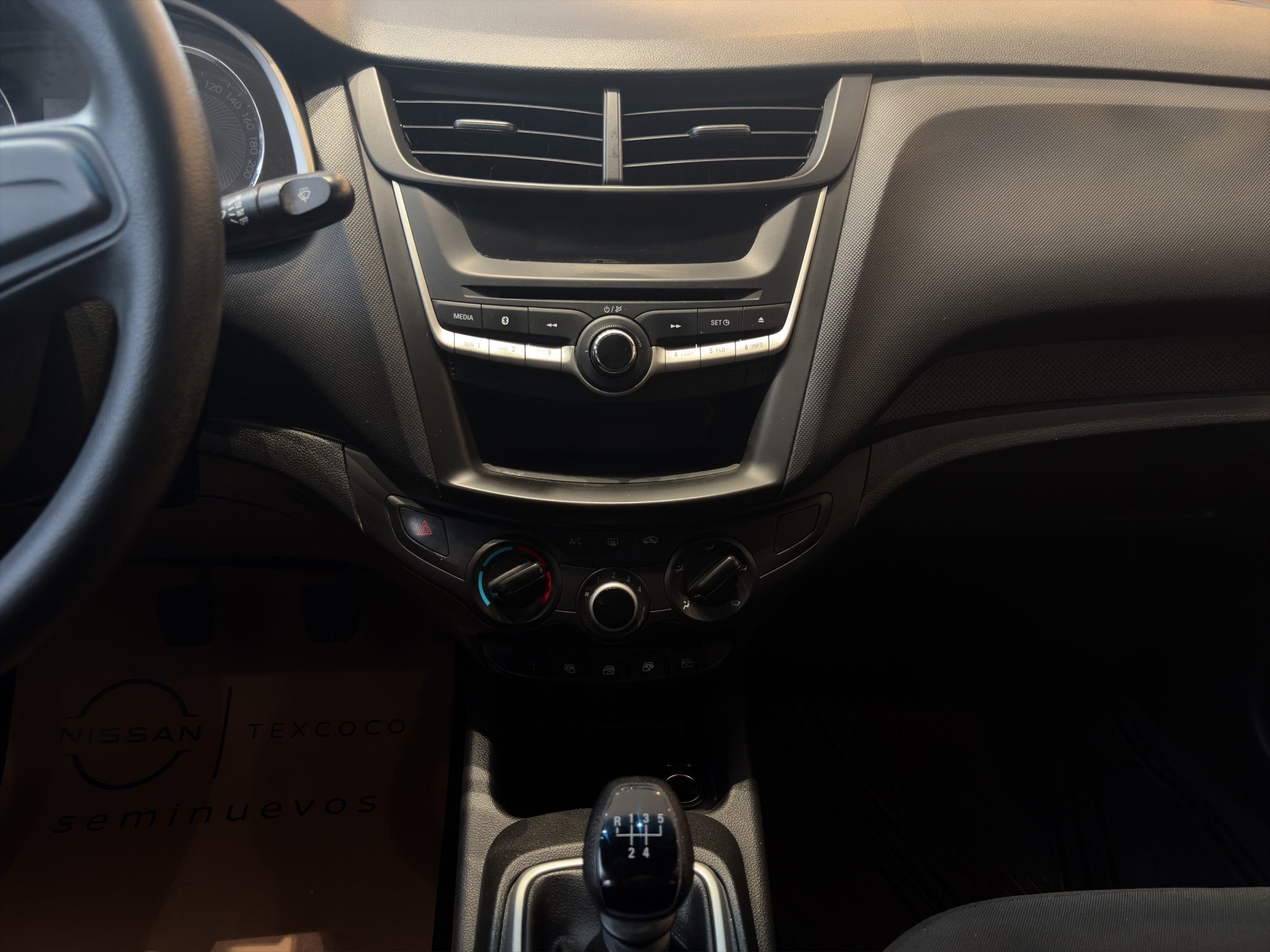 2018 Chevrolet Aveo 4 pts. LS, TM5, a/ac., R-14 (línea nueva)