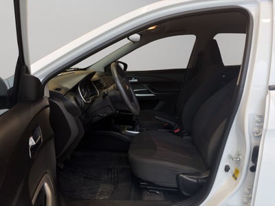 2018 Chevrolet Aveo 4 pts. LS, TM5, a/ac., R-14 (línea nueva)