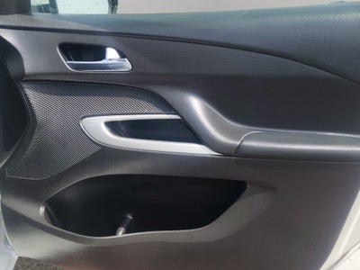 2023 Chevrolet Aveo 4 pts. LS, TM5, a/ac., R-14 (línea anterior)