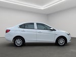 2023 Chevrolet Aveo 4 pts. LS, TM5, a/ac., R-14 (línea anterior)