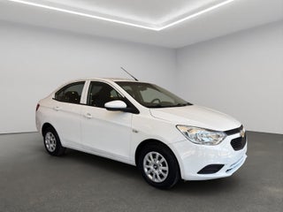 2023 Chevrolet Aveo 4 pts. LS, TM5, a/ac., R-14 (línea anterior)