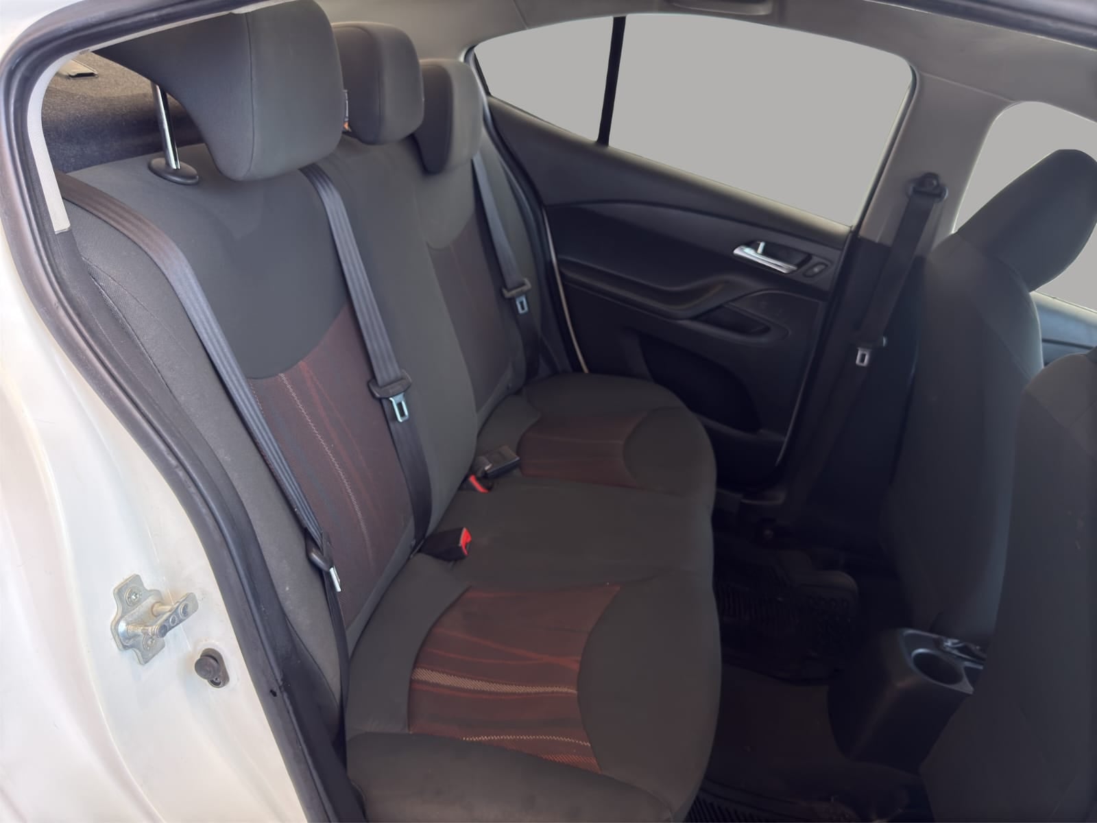 2020 Chevrolet Aveo 4 pts. LS, TM5, a/ac., R-14