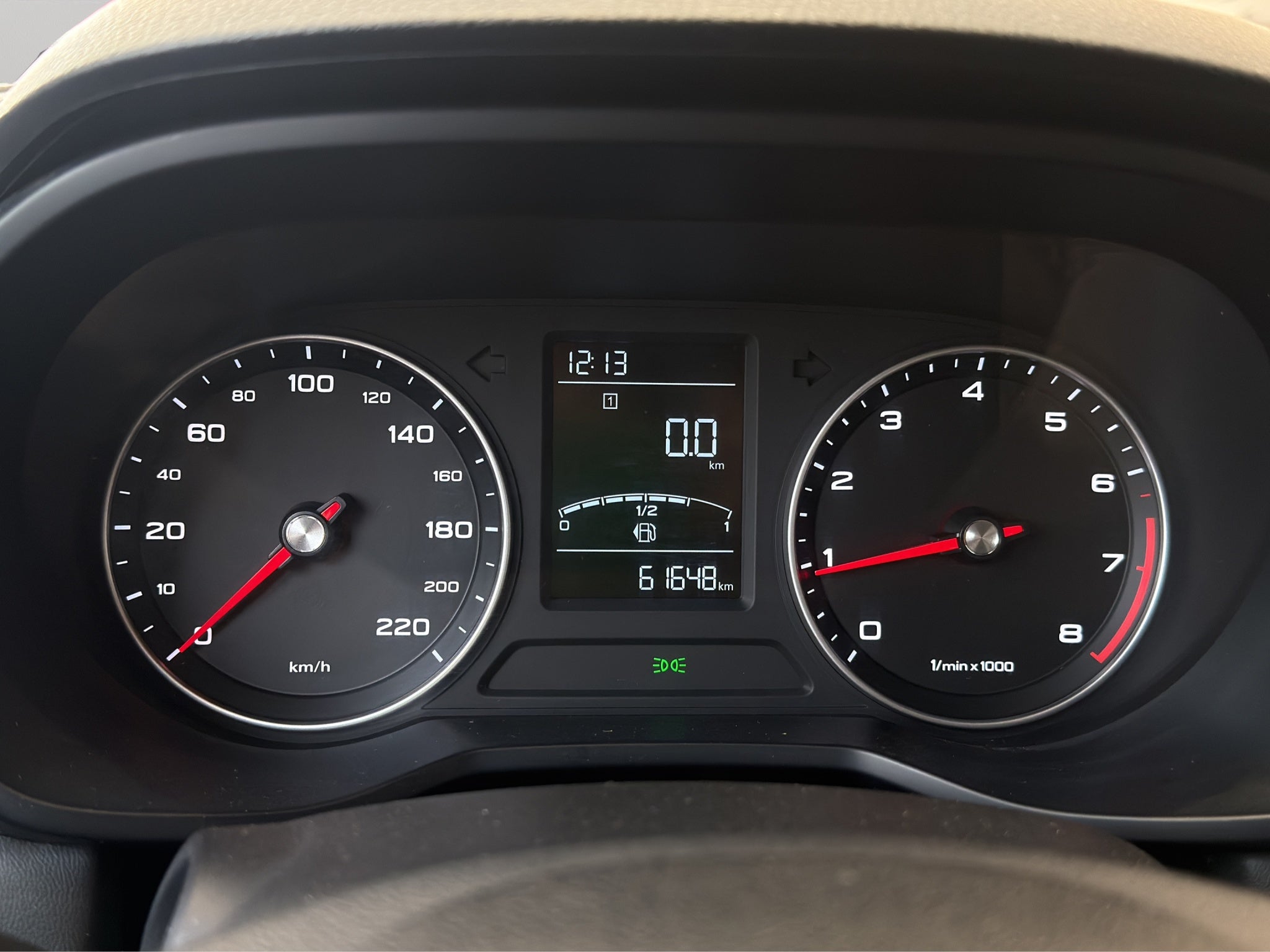 2023 MG MG5 4 pts. Excite, 1.5l, TM5, VE, piel, RA-16