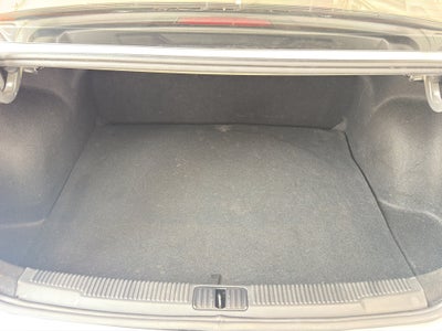 2023 MG MG5 4 pts. Excite, 1.5l, TM5, VE, piel, RA-16