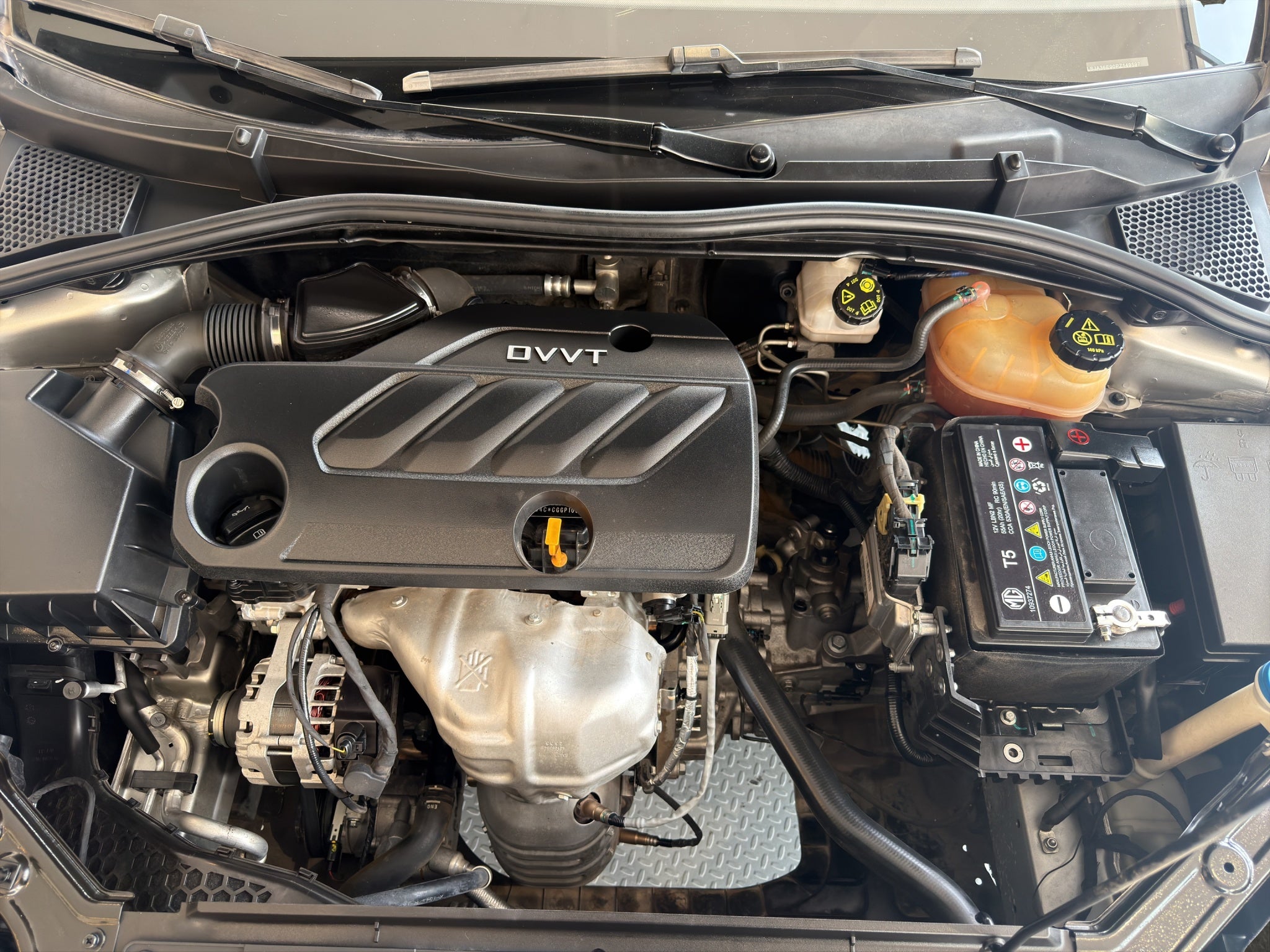 2023 MG MG5 4 pts. Excite, 1.5l, TM5, VE, piel, RA-16