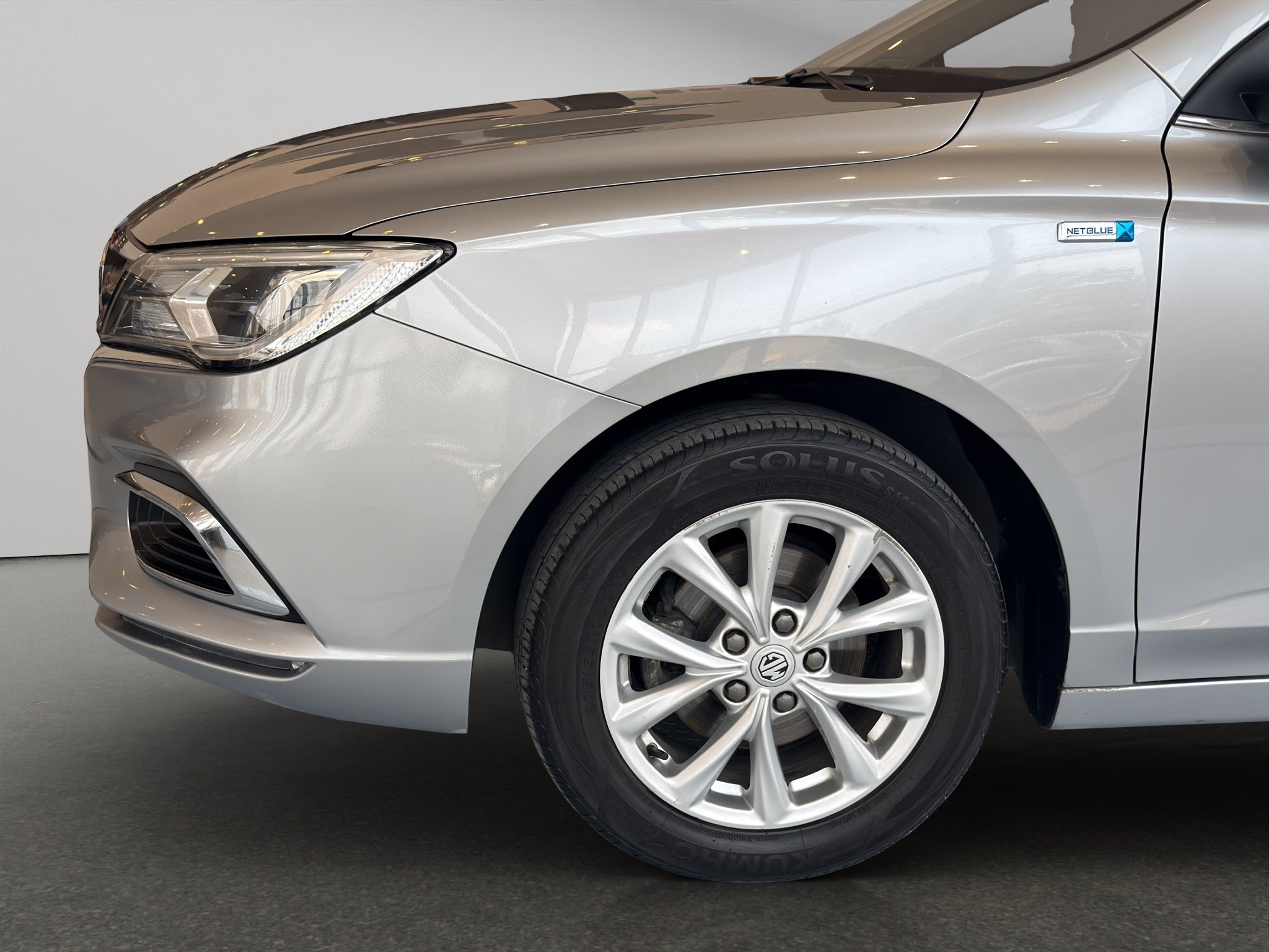 2023 MG MG5 4 pts. Excite, 1.5l, TM5, VE, piel, RA-16