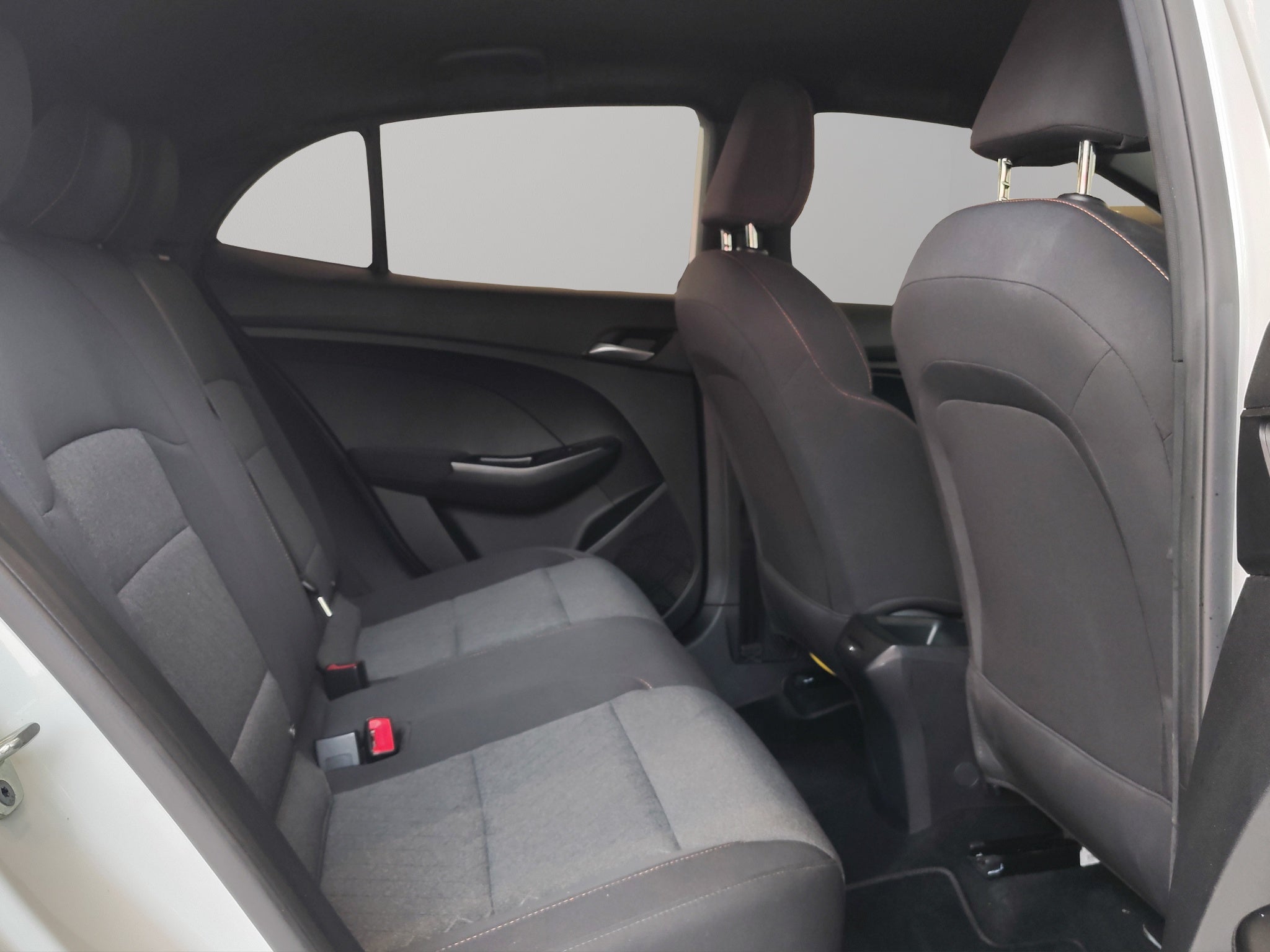 2025 MG MG3 5 pts. HB Style, 1.5l, TM5, VE, pantalla, RA-16