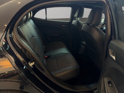 2025 MG MG3 5 pts. HB Excite, 1.5l, TA, VE, piel, QC, pantalla, RA-16