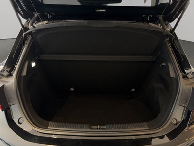 2025 MG MG3 5 pts. HB Excite, 1.5l, TA, VE, piel, QC, pantalla, RA-16