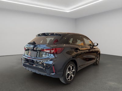 2025 MG MG3 5 pts. HB Excite, 1.5l, TA, VE, piel, QC, pantalla, RA-16