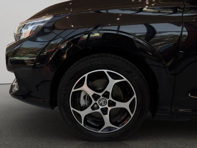 2025 MG MG3 5 pts. HB Excite, 1.5l, TA, VE, piel, QC, pantalla, RA-16